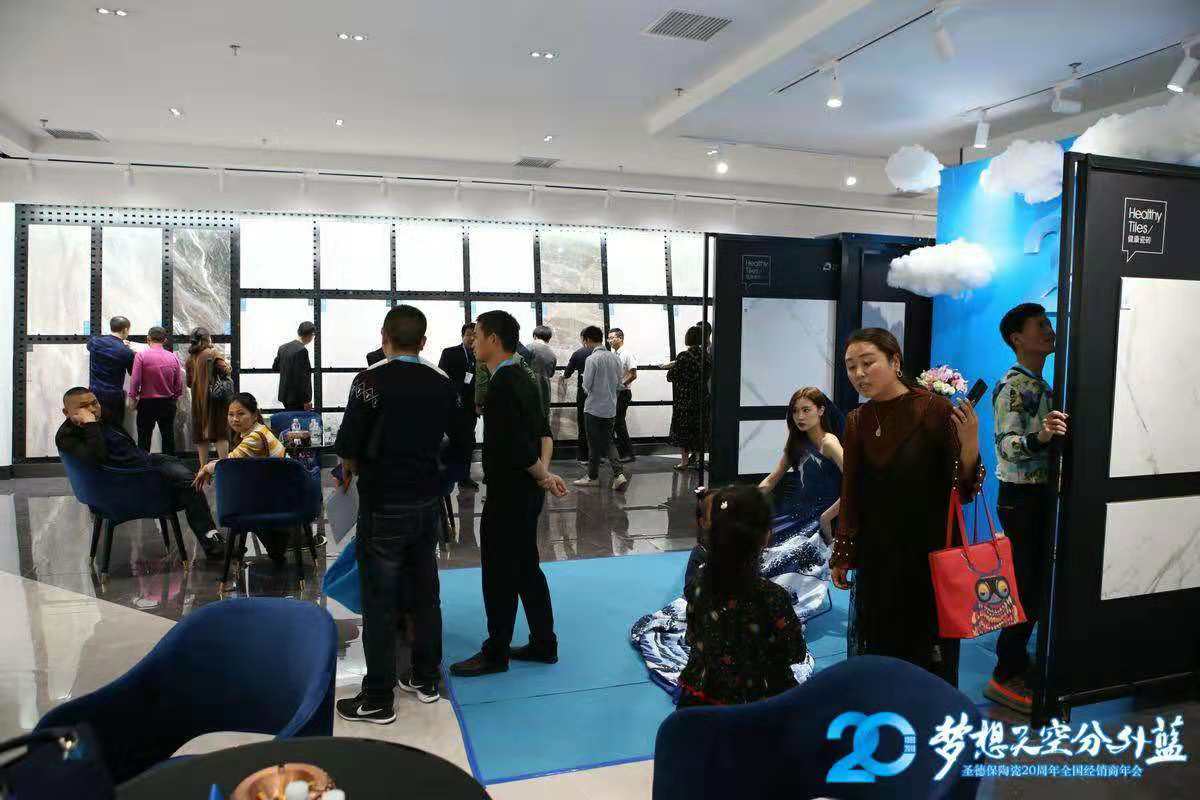 逐夢記 │ 請讓一讓，我要放個閃